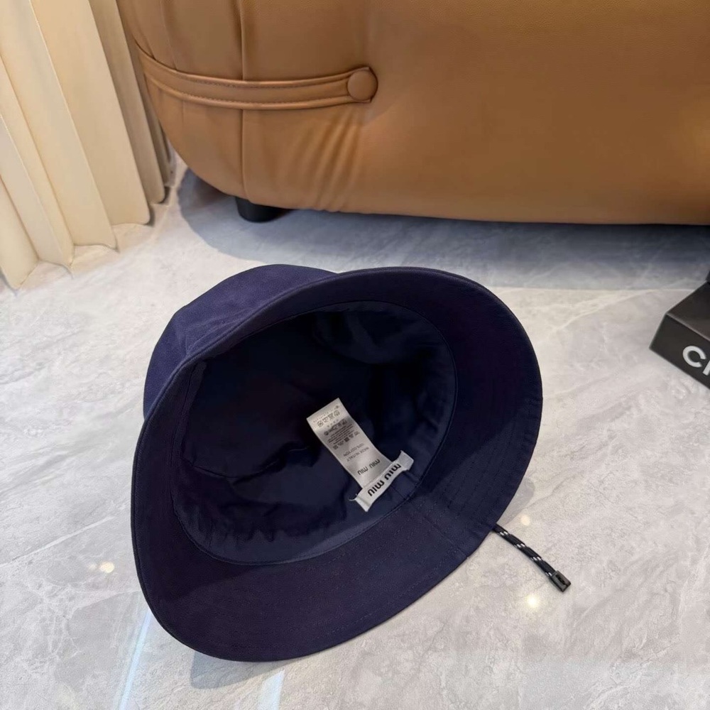 Miu Miu Navy Blue Bucket Hat with Drawstring - Casual Luxury Streetwear - Picture 2 of 7